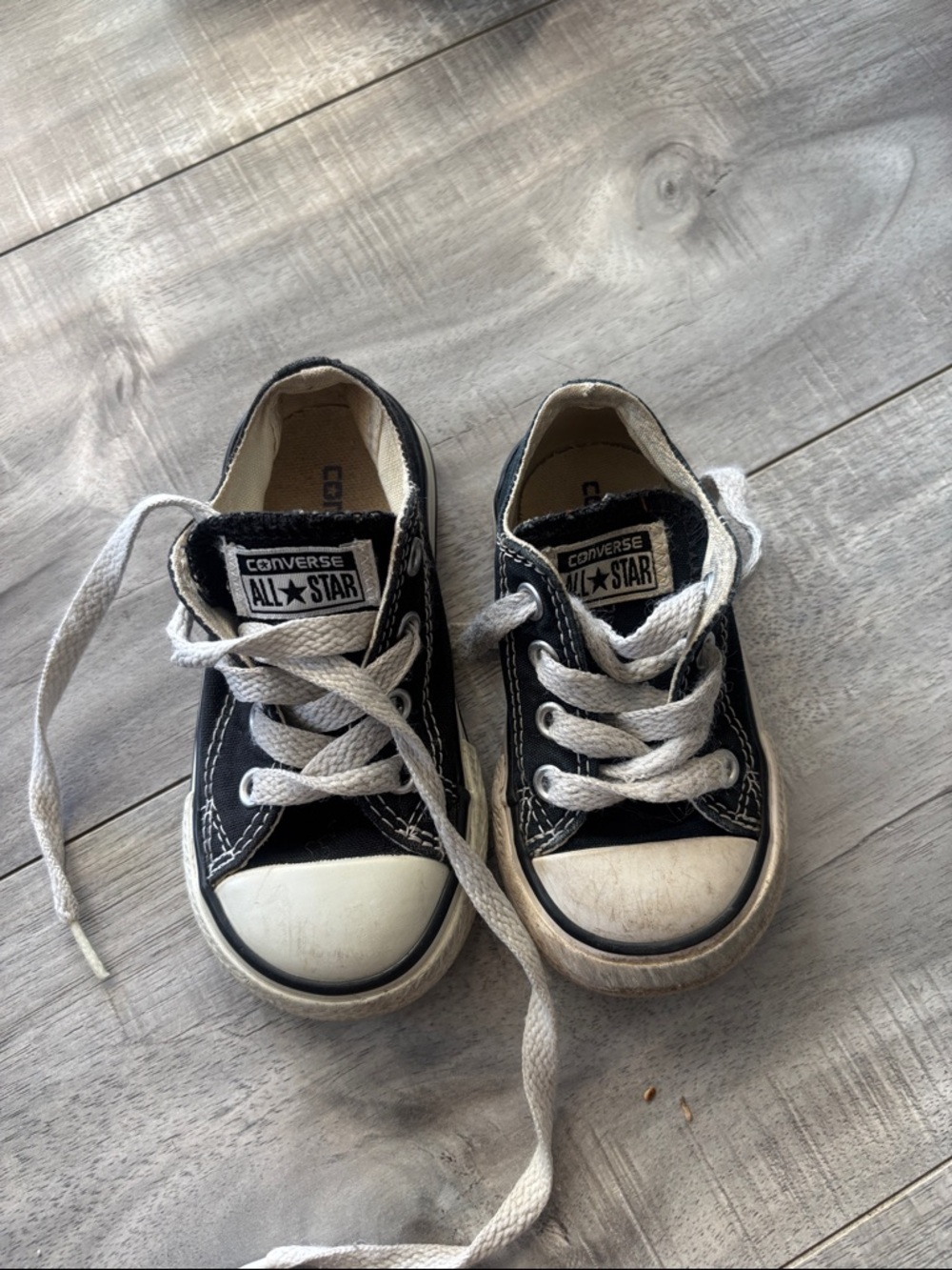 Converse Kids Black & White Low-Top Canvas Sneakers